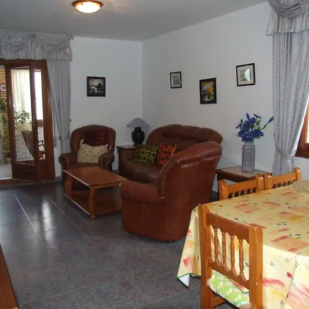 Mercedes Holiday home Miami Playa