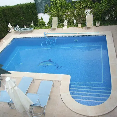 Mercedes Miami Playa